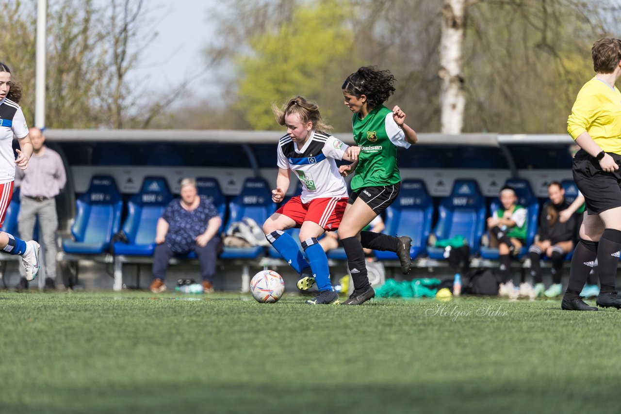 Bild 414 - wCJ Hamburger SV - Heeslinger SC : Ergebnis: 7:0